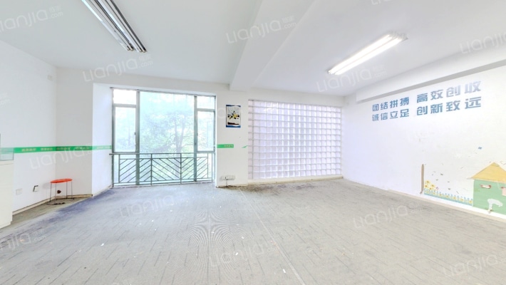 四季花城二手房实景图