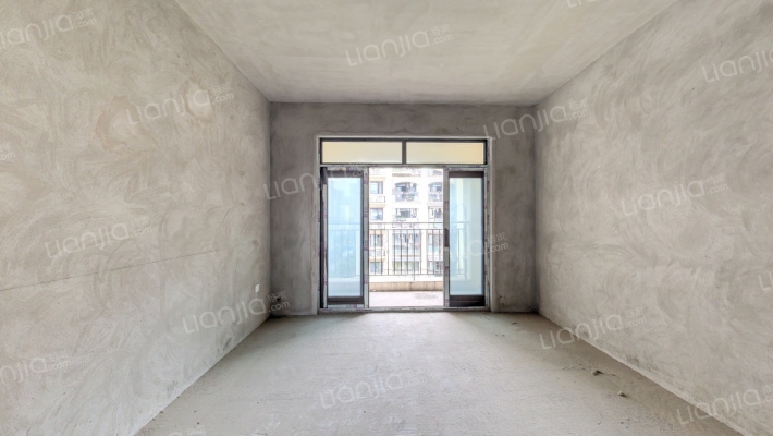 国瑞爱与山二手房实景图