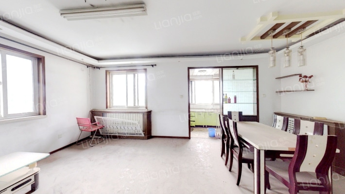 巴黎花园二手房实景图