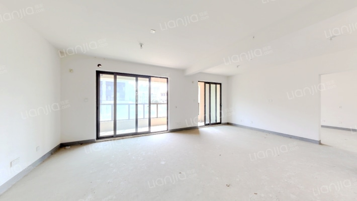 龙湖天璞二手房实景图