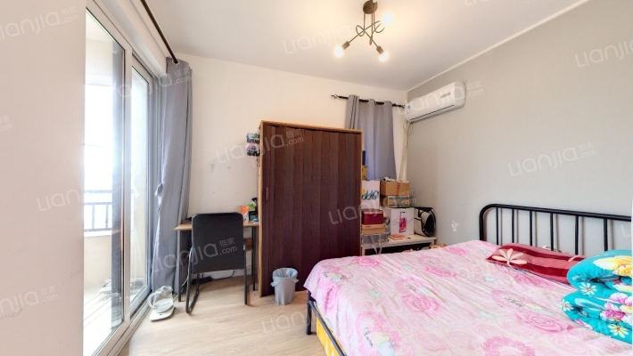 远洋心汉口御峰二手房实景图