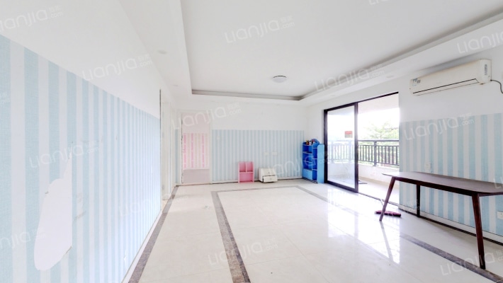 万科花园二手房实景图