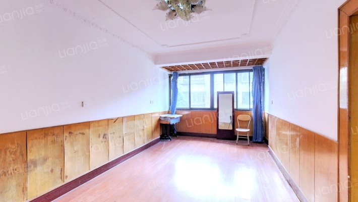 霞晖路12号二手房实景图