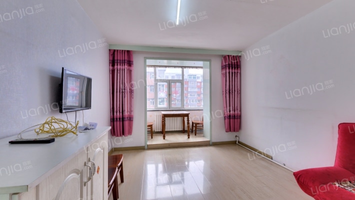 内饰件小区二手房实景图