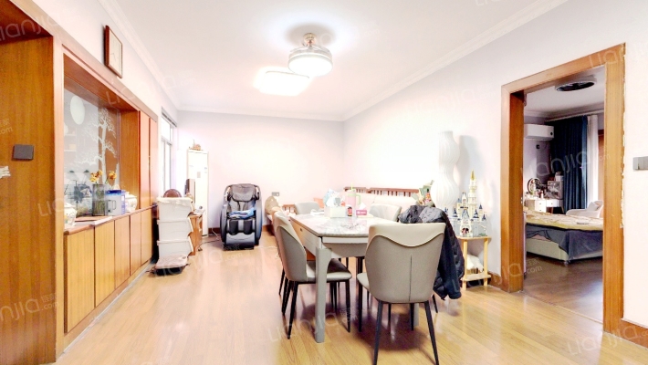 万红三村西区二手房实景图