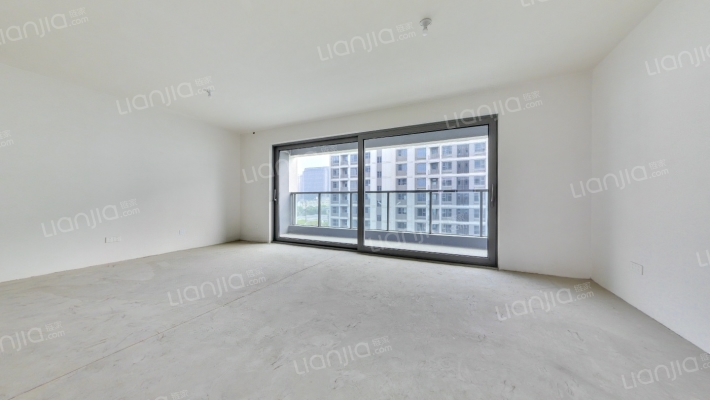 中锐星公元二手房实景图