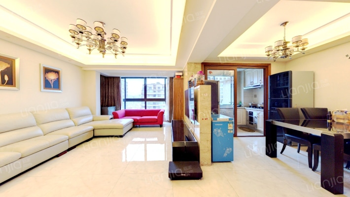 泊金湾二手房实景图