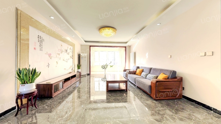 黄金佳苑二手房实景图