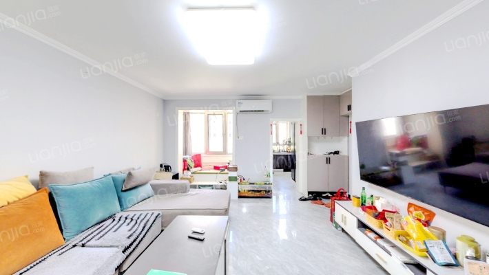 卢沟桥南里甲八号院二手房实景图