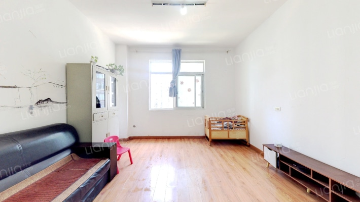 汇东南湖新村二手房实景图