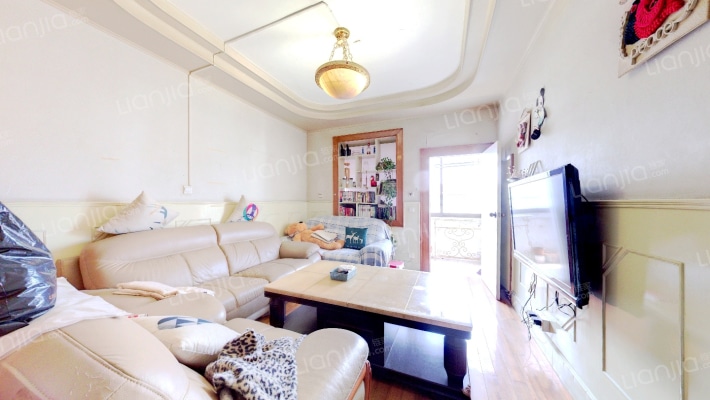 云盘一村二手房实景图