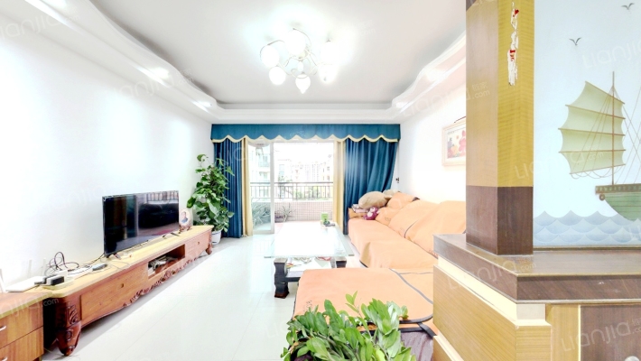 东润华庭二手房实景图