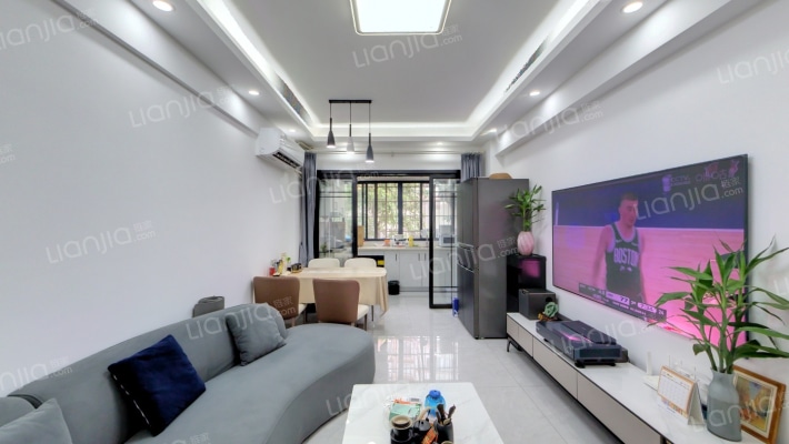 新凤凰后街1-5号大院二手房实景图