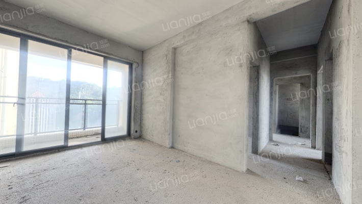 万隆大厦二手房实景图