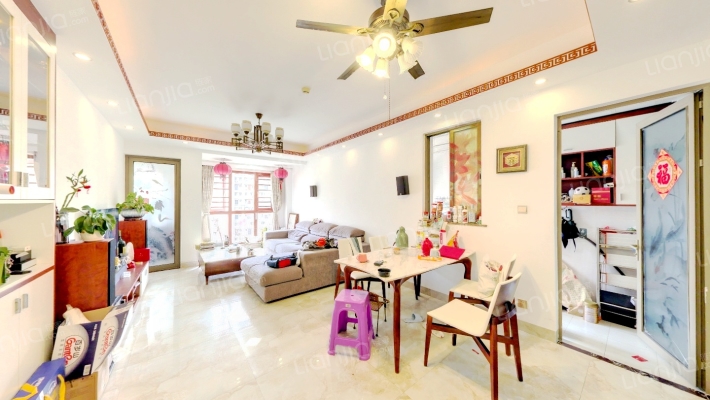 世茂湖滨首府D区二手房实景图