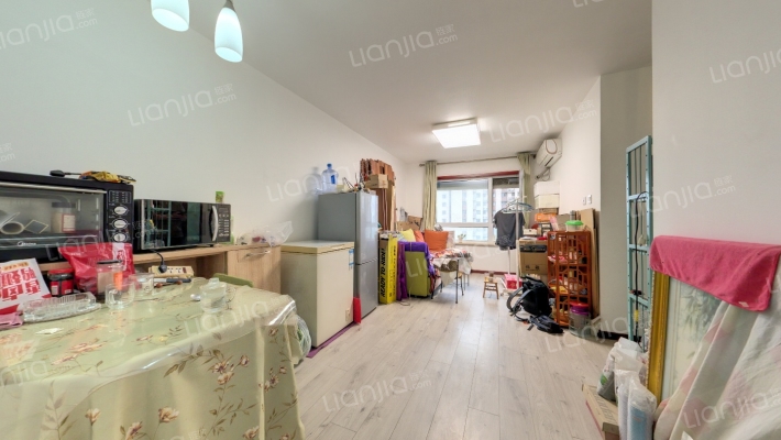 绿湾星苑二手房实景图