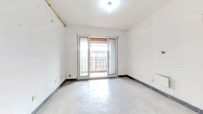 新城昱翠湾二手房实景图