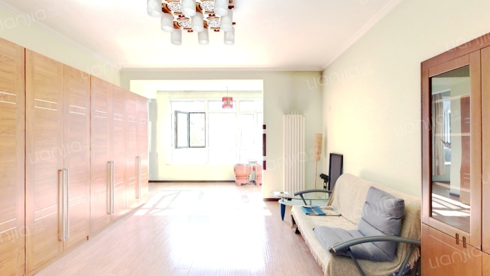 米兰DC1期二手房实景图