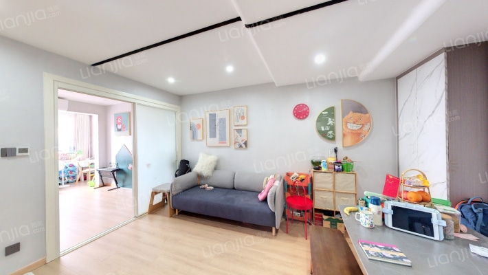 建发中央悦府二手房实景图