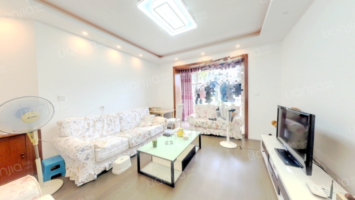 森邻香堤二期二手房实景图