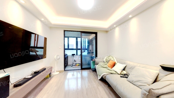 新保弘领东苑A区二手房实景图