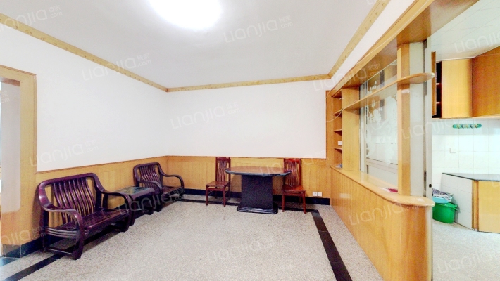 镬子山社区龙浦街二手房实景图