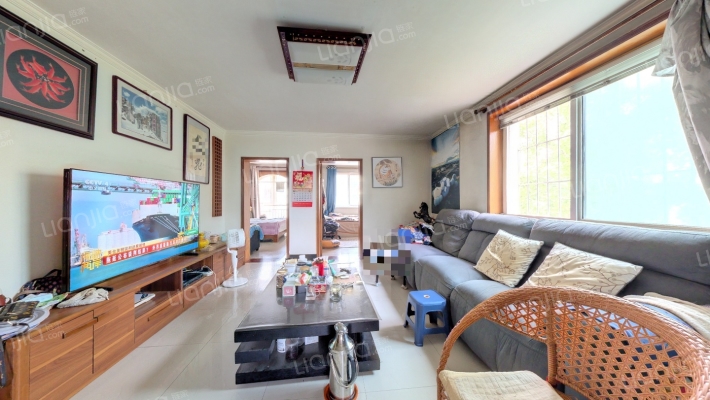 沿湖小区南区二手房实景图