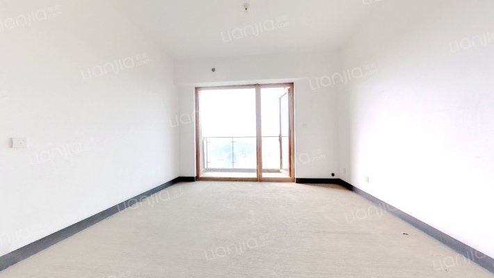 麓山国际悦庭二手房实景图