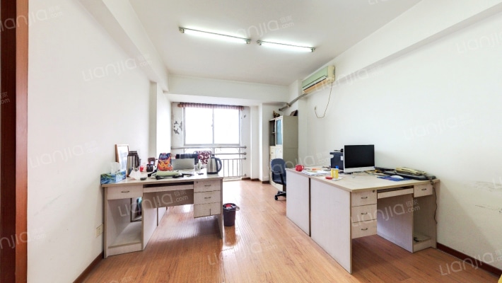 正泰大厦二手房实景图