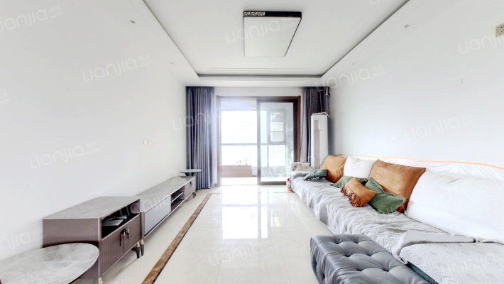 绿地澜庭二期二手房实景图