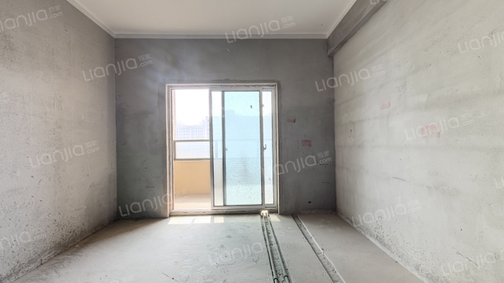 盘龙理想城二手房实景图