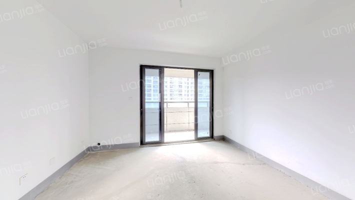 秦忆荣府北区二手房实景图