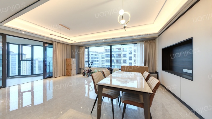 江山云出云峰二手房实景图