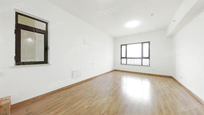 保利悦公馆二手房实景图