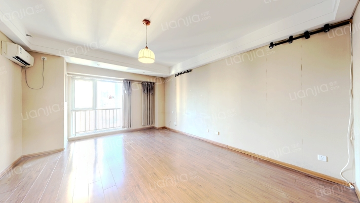 万达海景公寓二手房实景图