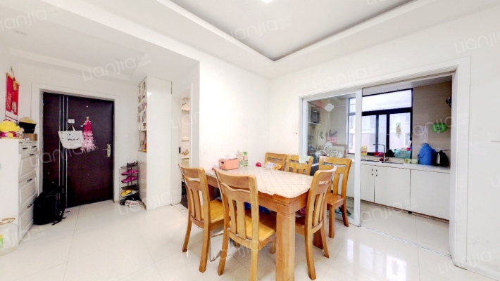 新大洲华庭苑二手房实景图