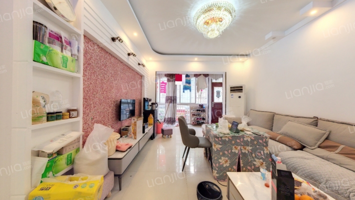 竞地阳光二手房实景图