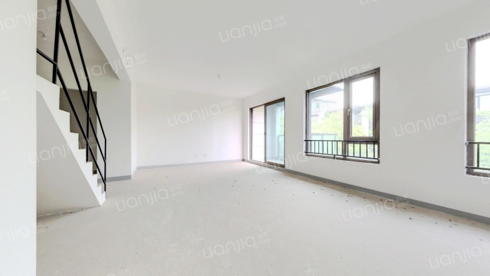 湖光里院二手房实景图