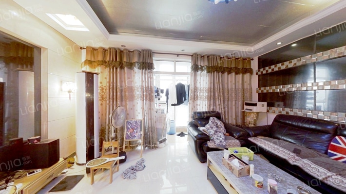 保利国际高尔夫花园荷兰苑二手房实景图