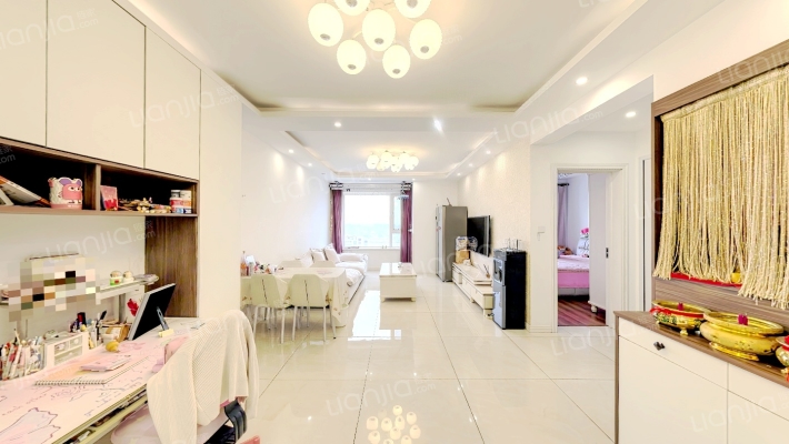 金地铂悦二手房实景图