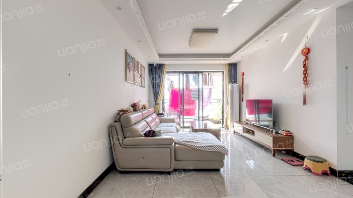 龙光玖龙府二手房实景图