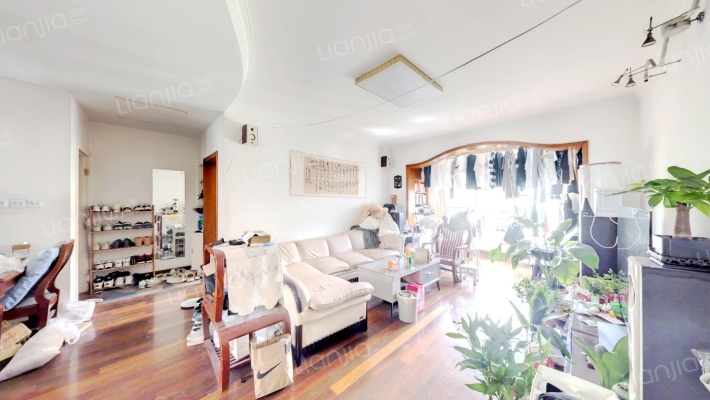 绿地泾南公寓二手房实景图