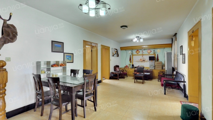 花园湾小区二手房实景图