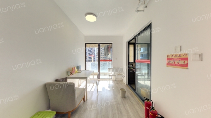 融创观玺台花园二手房实景图