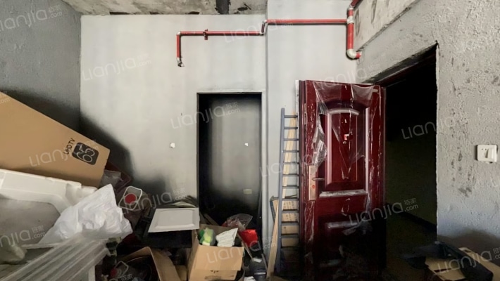 惹巴拉公寓二手房实景图