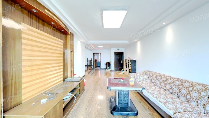 朝晖馨苑二手房实景图