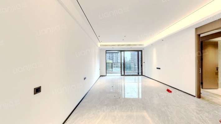 保利天珺二手房实景图