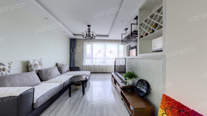 湖景春晓二手房实景图