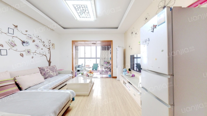 霏红榭一期二手房实景图