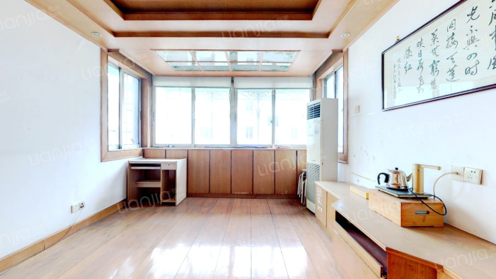 湖苑新村三区二手房实景图